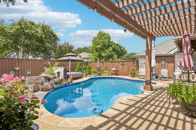 1214 Donegal Lane, Garland, TX 75044