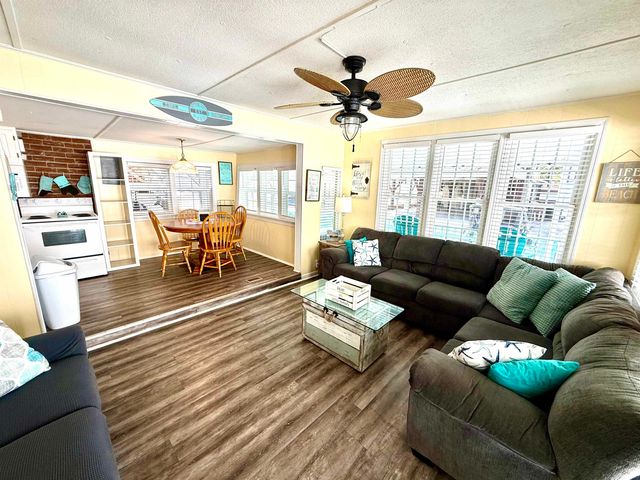 6001-1266A South Kings Hwy., Myrtle Beach, SC 29575