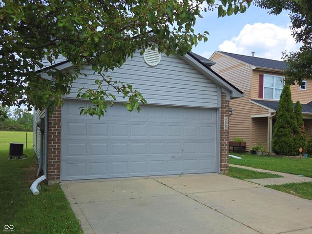 4320 Village Bend Lane, Indianapolis, IN 46254