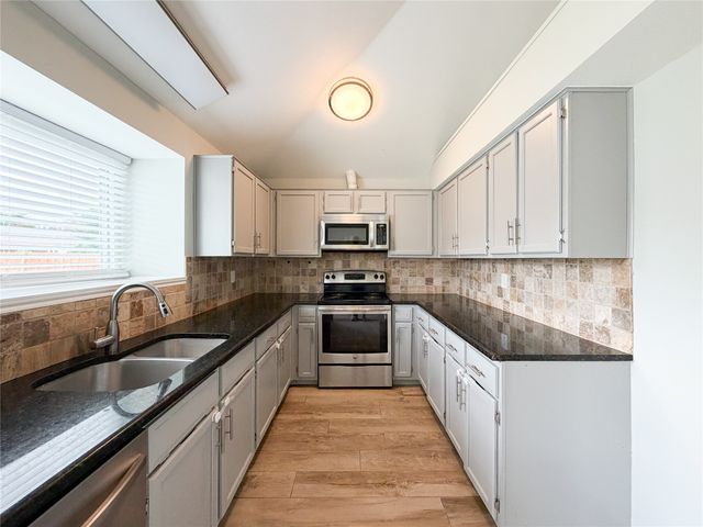 351 Parkwood Lane, Coppell, TX 75019