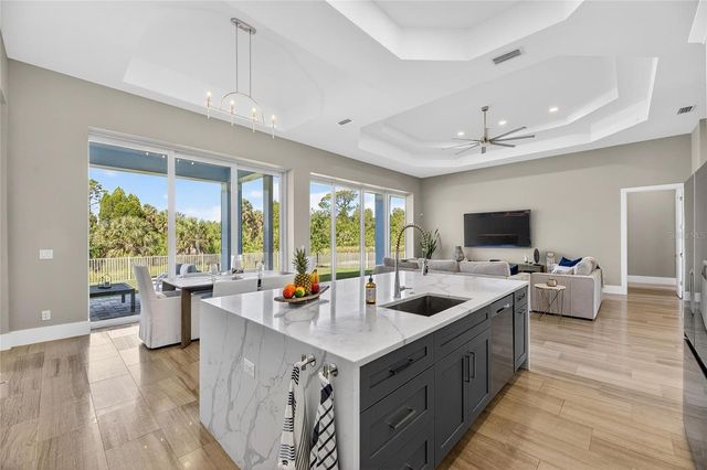 638 MANNS HARBOR DRIVE, Apollo Beach, FL 33572