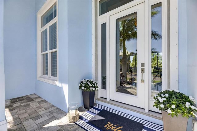638 MANNS HARBOR DRIVE, Apollo Beach, FL 33572