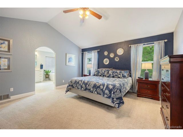 10060 Royal Eagle Ln, Highlands Ranch, CO 80129