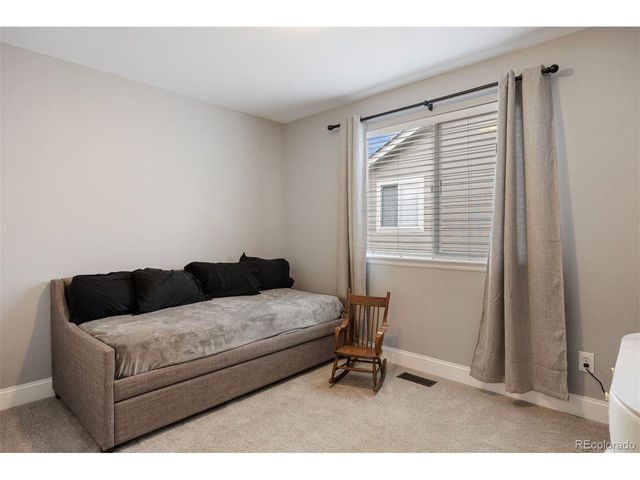 10060 Royal Eagle Ln, Highlands Ranch, CO 80129