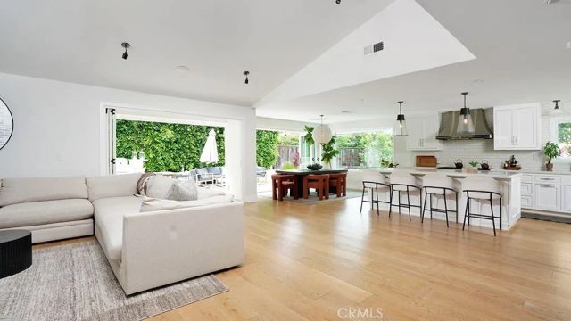 1826 Buttonshell, Newport Beach, CA 92660