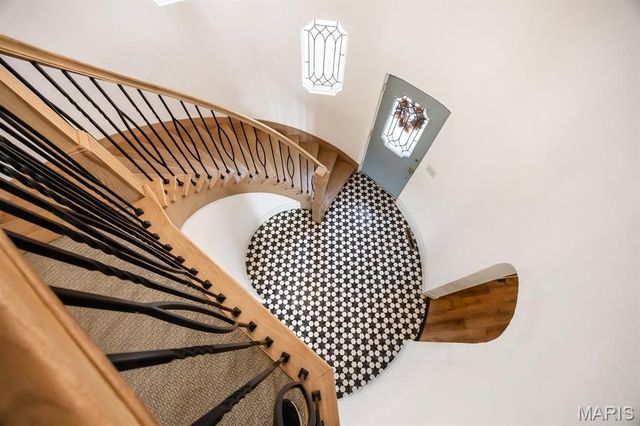 10 Phillips Lane, Shiloh, IL 62221