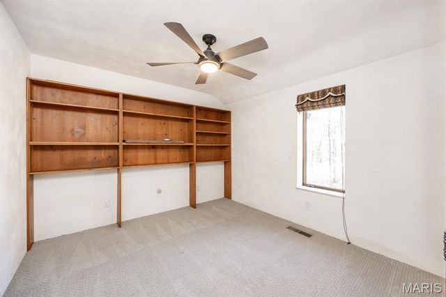 10 Phillips Lane, Shiloh, IL 62221