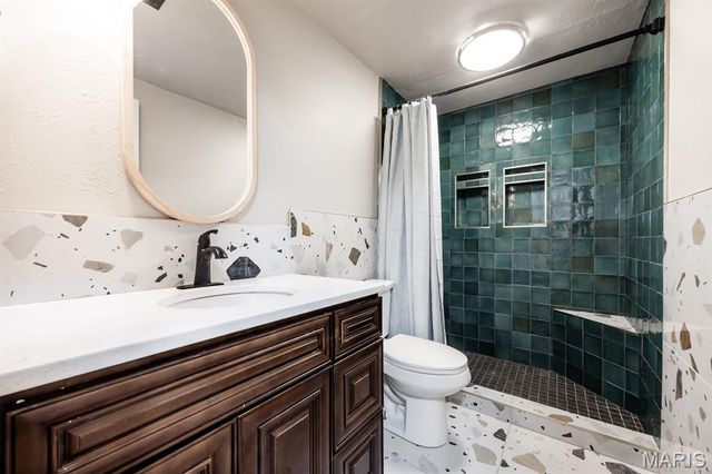 10 Phillips Lane, Shiloh, IL 62221