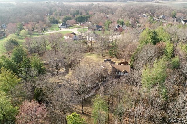 10 Phillips Lane, Shiloh, IL 62221