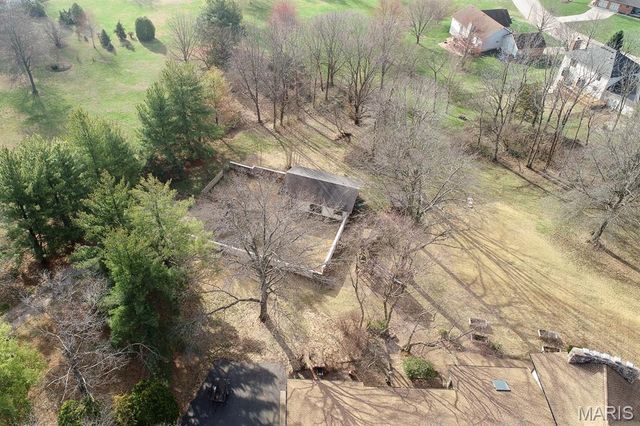 10 Phillips Lane, Shiloh, IL 62221