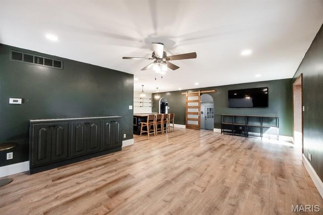 10 Phillips Lane, Shiloh, IL 62221