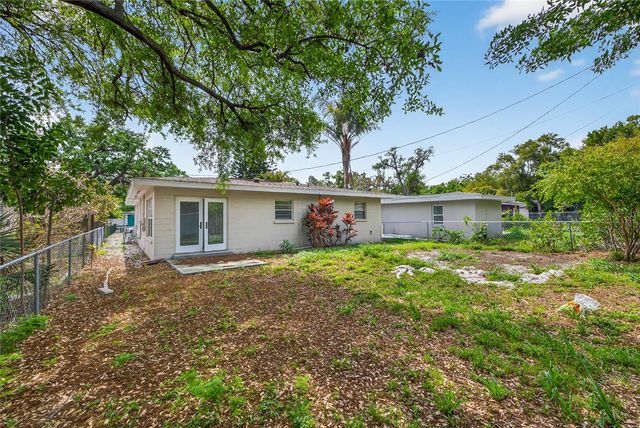 4621 25TH AVENUE S, St Petersburg, FL 33711