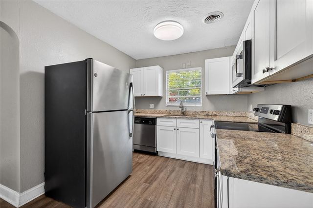 4621 25TH AVENUE S, St Petersburg, FL 33711