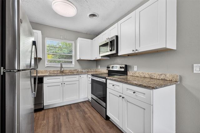 4621 25TH AVENUE S, St Petersburg, FL 33711