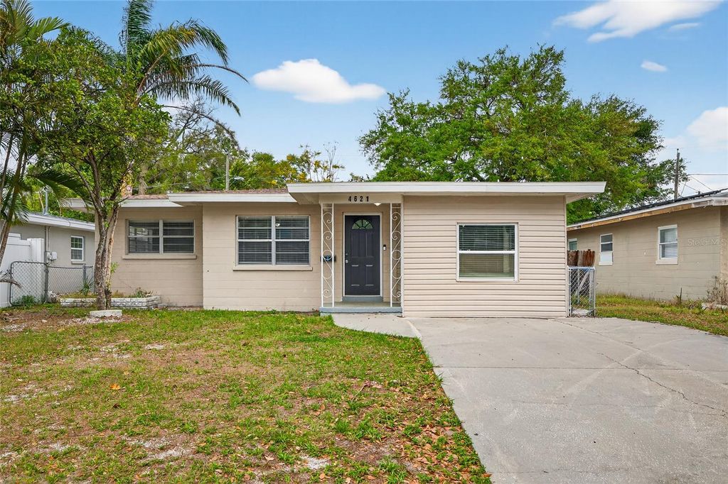 4621 25TH AVENUE S, St Petersburg, FL 33711