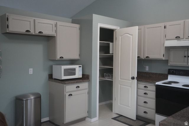 2423 W SUGAR PL, West Jordan, UT 84088