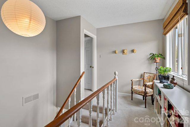 108 Kyfields Drive, Weaverville, NC 28787