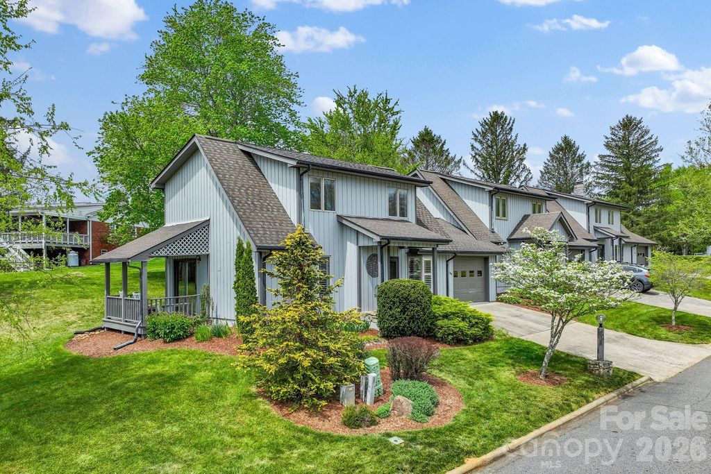108 Kyfields Drive, Weaverville, NC 28787