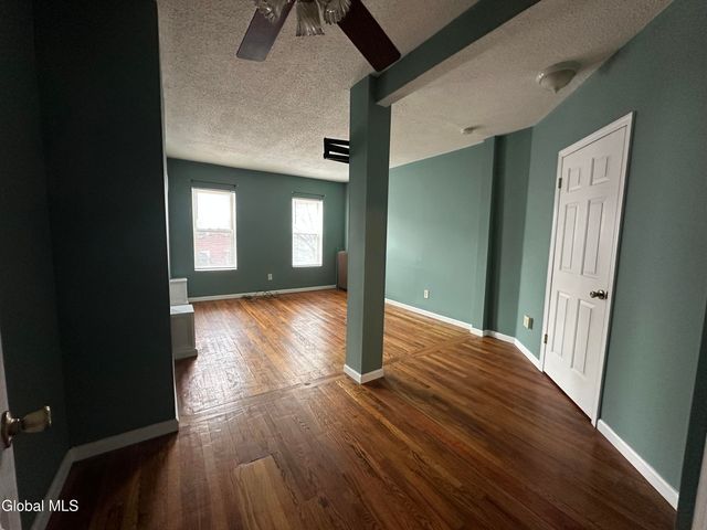 144 Dove Street Apt 2, Albany, NY 12202