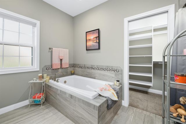 9516 Arundel Run, Fort Wayne, IN 46835