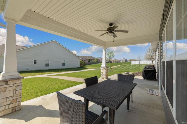 9516 Arundel Run, Fort Wayne, IN 46835