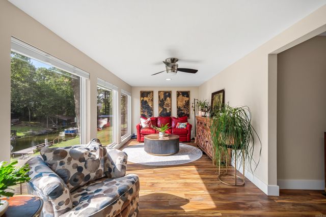 304 W Mountain View Drive, Hot Springs, AR 71913