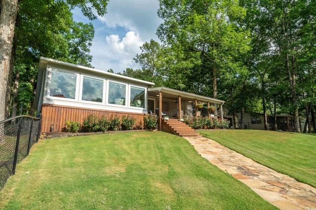 304 W Mountain View Drive, Hot Springs, AR 71913
