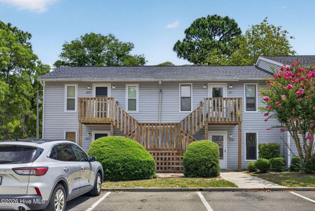 2521 Flint Drive, Wilmington, NC 28401