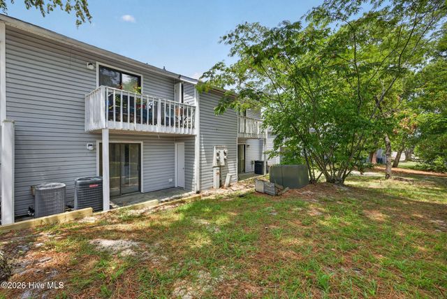 2521 Flint Drive, Wilmington, NC 28401