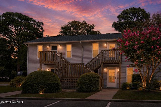 2521 Flint Drive, Wilmington, NC 28401