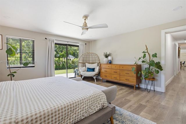 8440 SW 180th St, Palmetto Bay, FL 33157