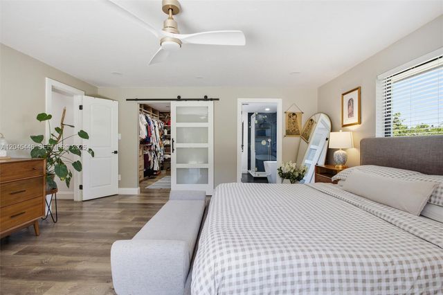 8440 SW 180th St, Palmetto Bay, FL 33157