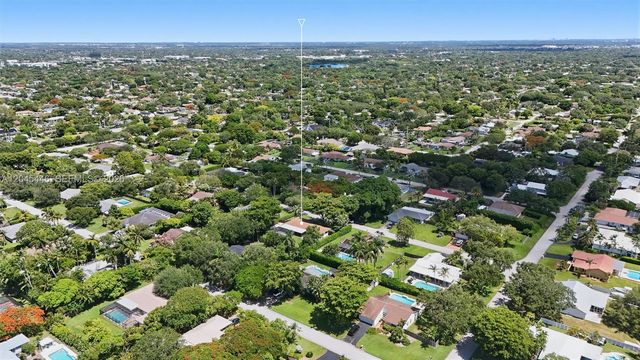 8440 SW 180th St, Palmetto Bay, FL 33157