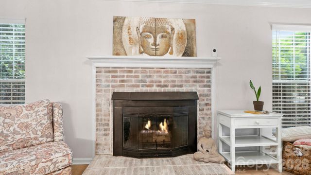 6901 Daerwood Place, Charlotte, NC 28215