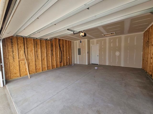 12590 W Northstar St, Maize, KS 67223