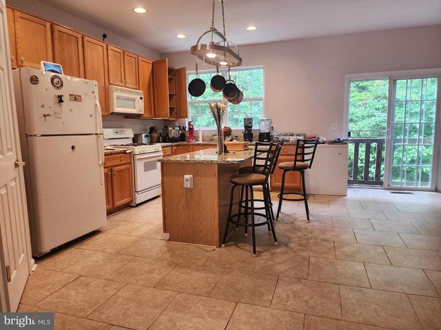 4429 TORRENCE PL, Woodbridge, VA 22193