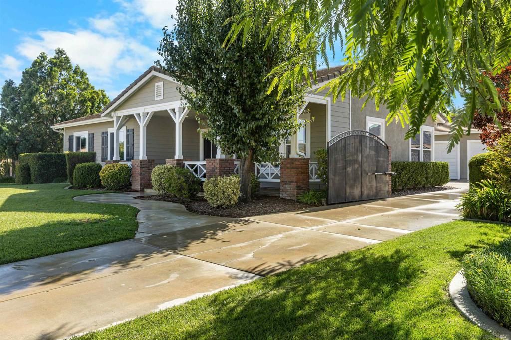 42130 Wagon Wheel, Murrieta, CA 92562 — photo 2