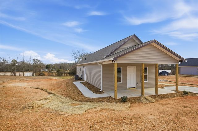 115 Riley Street, Westminster, SC 29693