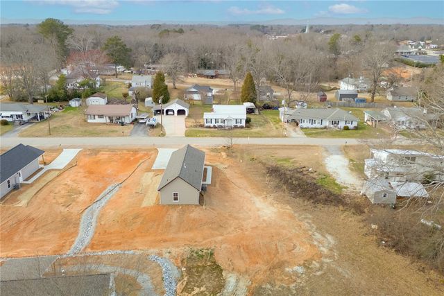 115 Riley Street, Westminster, SC 29693