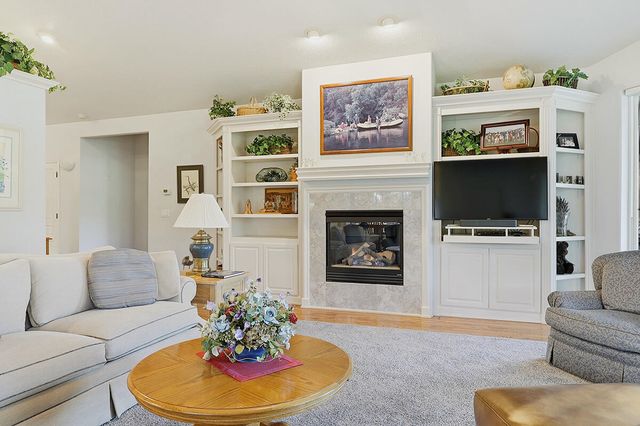 209 Twisted Pine Drive, Grants Pass, OR 97527