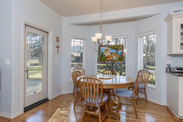 209 Twisted Pine Drive, Grants Pass, OR 97527