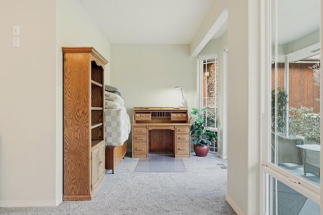 209 Twisted Pine Drive, Grants Pass, OR 97527