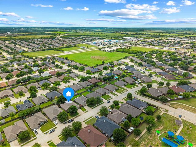721 Morgan Drive, Burleson, TX 76028