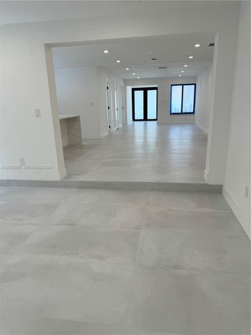 3335 SW 65th Ave 3335, Miami, FL 33155