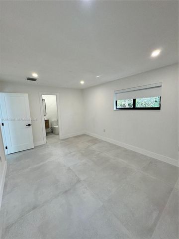 3335 SW 65th Ave 3335, Miami, FL 33155