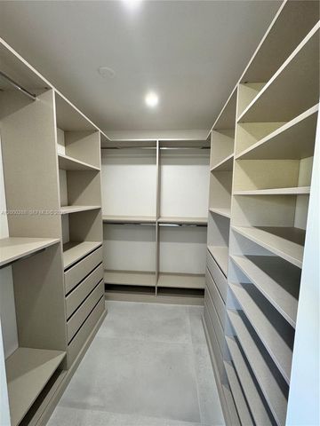 3335 SW 65th Ave 3335, Miami, FL 33155