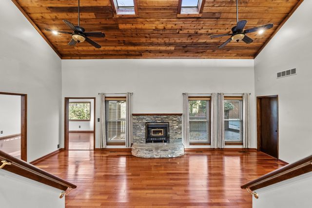 373 Southpoint Drive, Lexington, KY 40515