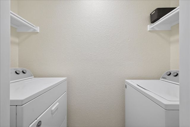 617 Hollyberry Drive, Mansfield, TX 76063