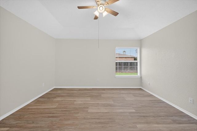 617 Hollyberry Drive, Mansfield, TX 76063