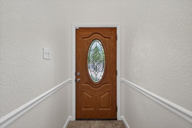 617 Hollyberry Drive, Mansfield, TX 76063